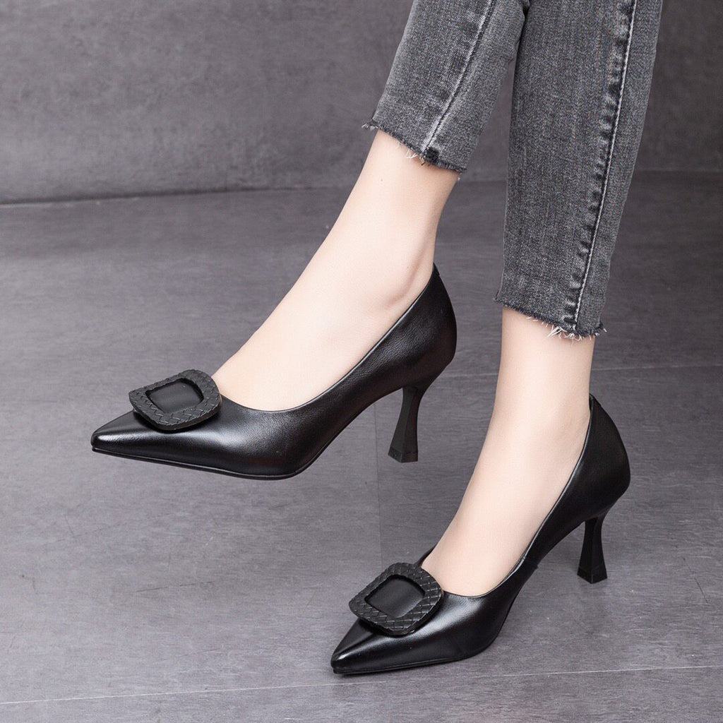 Women's Pointed-Toe Leather Stiletto Heel Pumps – view 1