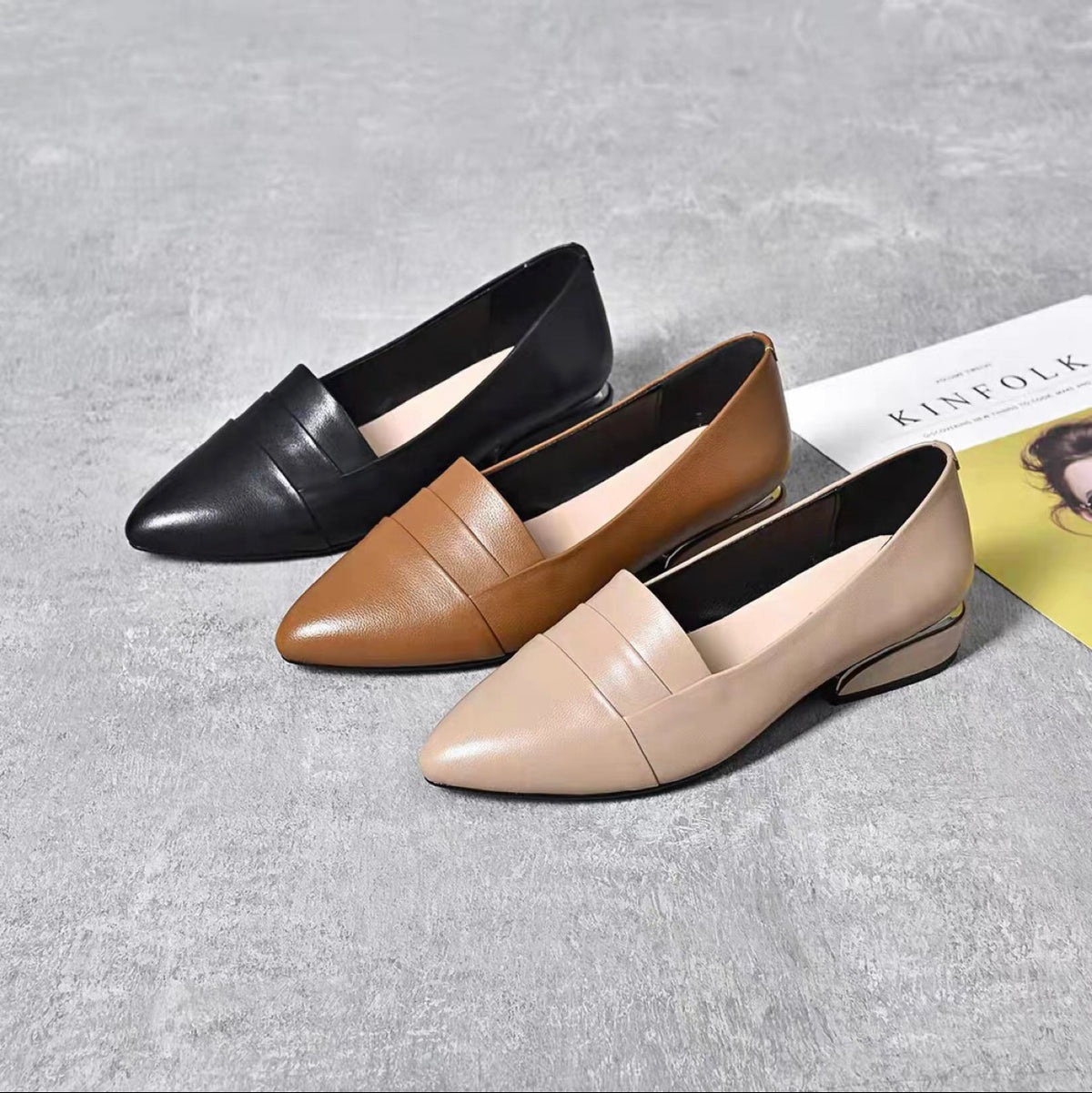 Women's Pointed-Toe Leather Block Heel Pumps – view 2