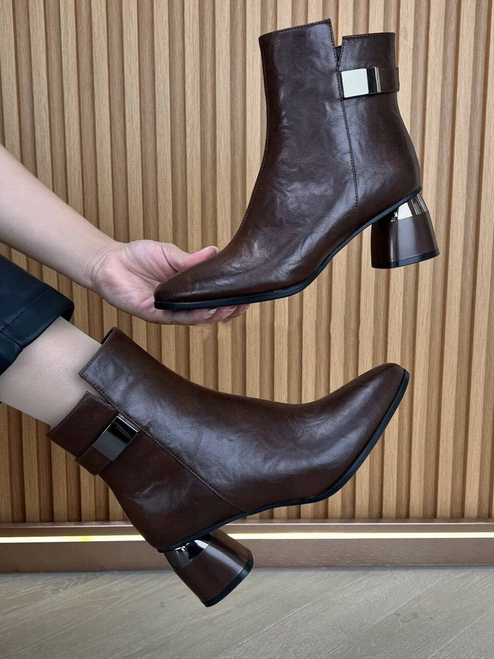 Women's Pointed-Toe Block Heel Ankle Boots – view 4