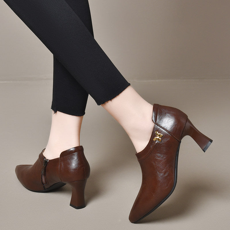 Women's Pointed-Toe Leather Pumps – view 4
