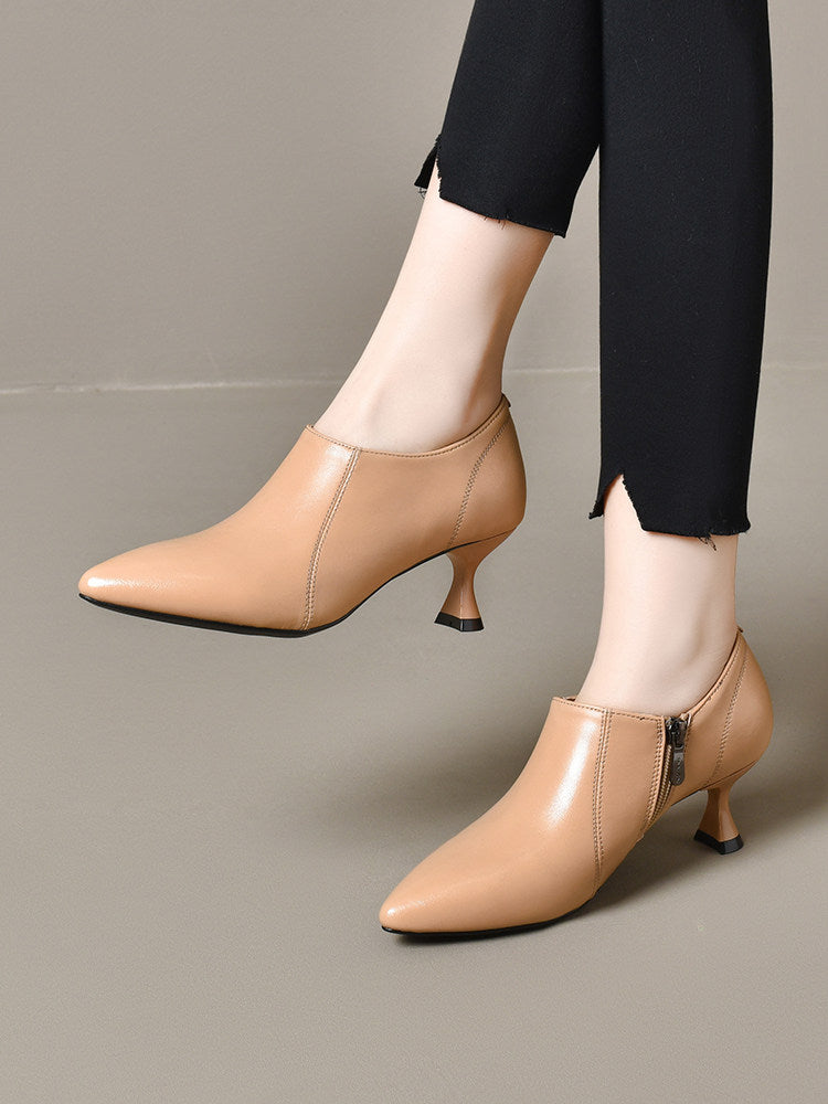 Women's Pointed-Toe Leather Stiletto Heel Pumps – view 2