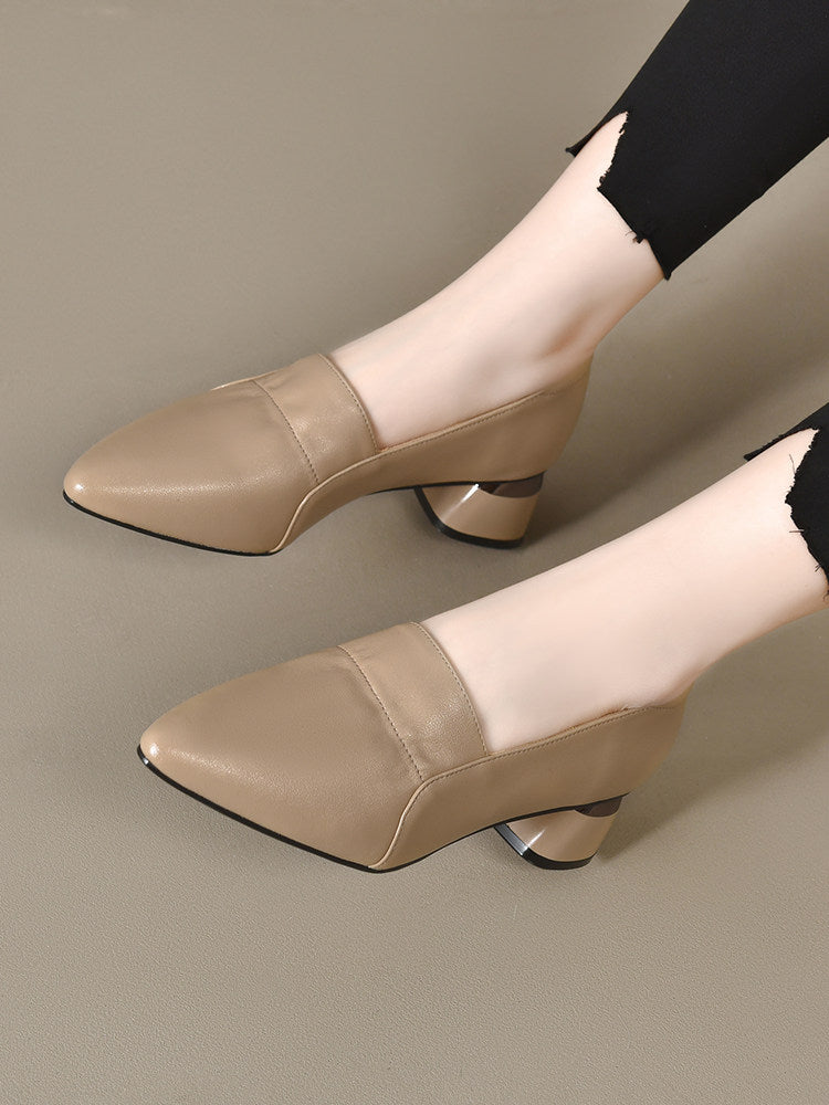 Women's Pointed-Toe Leather Block Heel Pumps – view 4